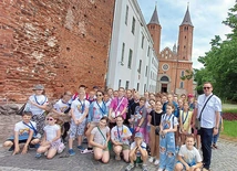Każda edycja kolonii to krok w budowaniu świadomości narodowej młodych Polaków z Wileńszczyzny, których los sprawił, że żyją poza granicami Polski.
