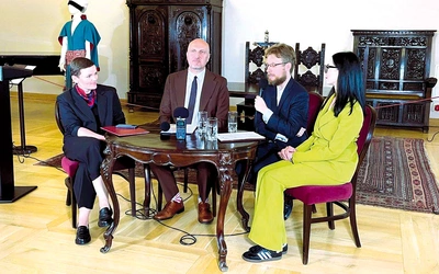 W konferencji uczestniczyli (od lewej): Marta Cienkowska, Grzegorz Socha, Mikołaj Getka-Kenig i Kinga Kędziora.