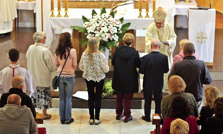 Podczas liturgii 6 osób przyrzekło modlić się w intencji papieża Leona XIV w wybranym dniu tygodnia do końca jego życia.