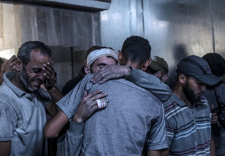 Rozpacz... Tyle zostało, gdy wokół ból, głód i śmierć