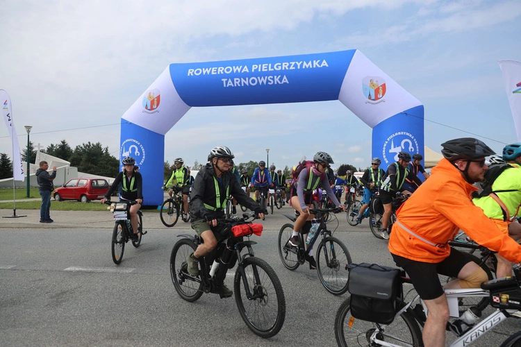 Rowerowa Pielgrzymka Tarnowska w drodze