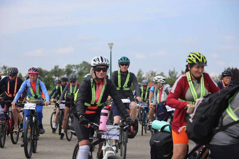 Rowerowa Pielgrzymka Tarnowska w drodze