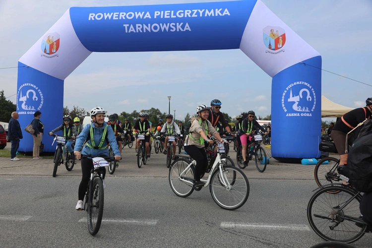 Rowerowa Pielgrzymka Tarnowska w drodze