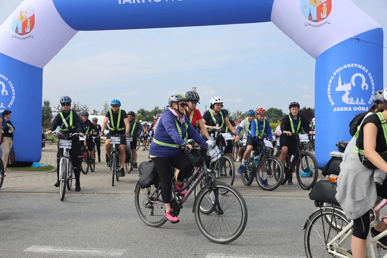 Rowerowa Pielgrzymka Tarnowska w drodze