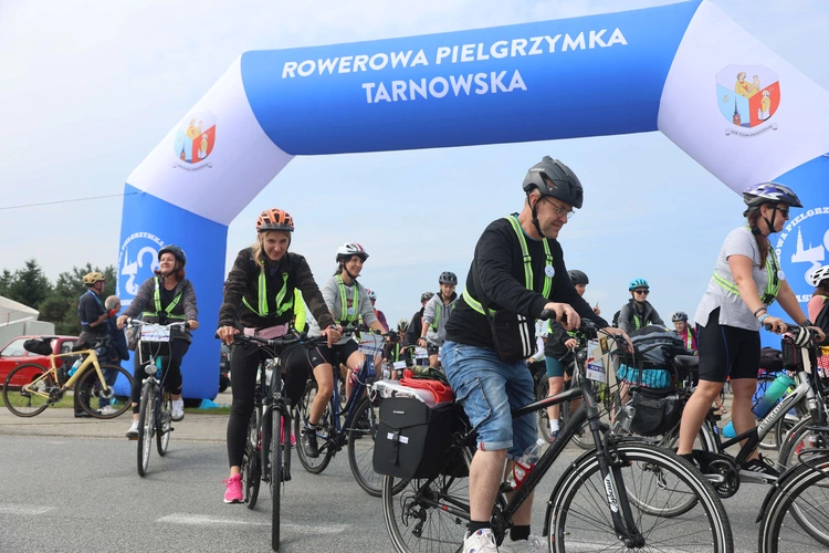 Rowerowa Pielgrzymka Tarnowska w drodze