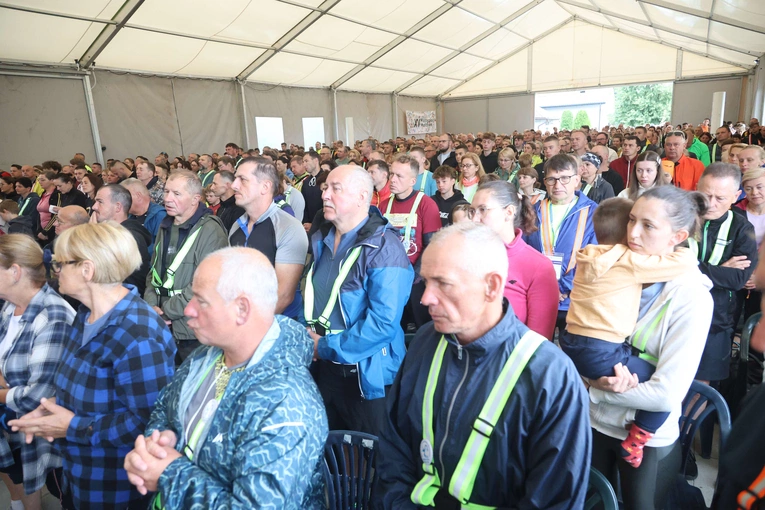 Rowerowa Pielgrzymka Tarnowska w drodze