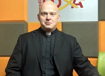 Ks. dr Piotr Herok otrzymał stypendium dla wybitnych młodych naukowców