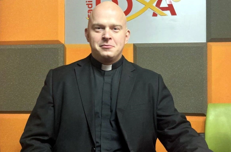Ks. dr Piotr Herok otrzymał stypendium dla wybitnych młodych naukowców