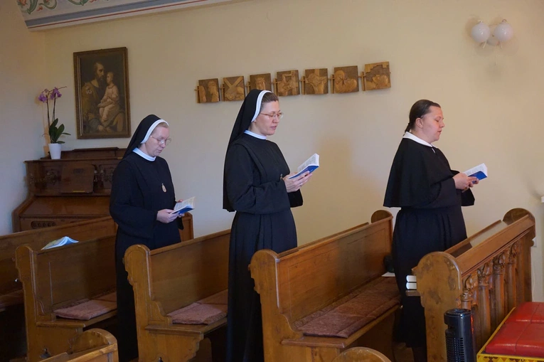 Elżbietanki w miechowickim klasztorze