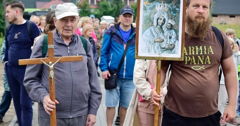 Pielgrzymka piesza z Olsztyna do Gietrzwałdu