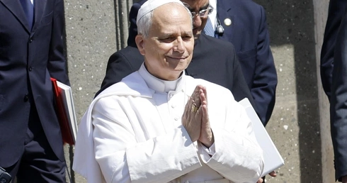 Papież na Anioł Pański o otwarciu się na Boga (pełny tekst)