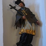 Kościół w Psarach, należący do parafii pw. św. Jakuba Apostoła w Małujowicach, pięknieje