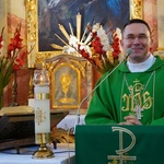 Kościół w Psarach, należący do parafii pw. św. Jakuba Apostoła w Małujowicach, pięknieje