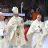 Wasz święty rodak jest niezwykle aktywny. Wciąż przynosi ludziom uzdrowienie