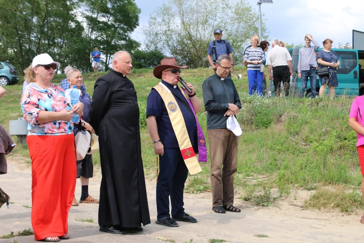 Czerwińsk n. Wisłą. Różaniec na Wiśle