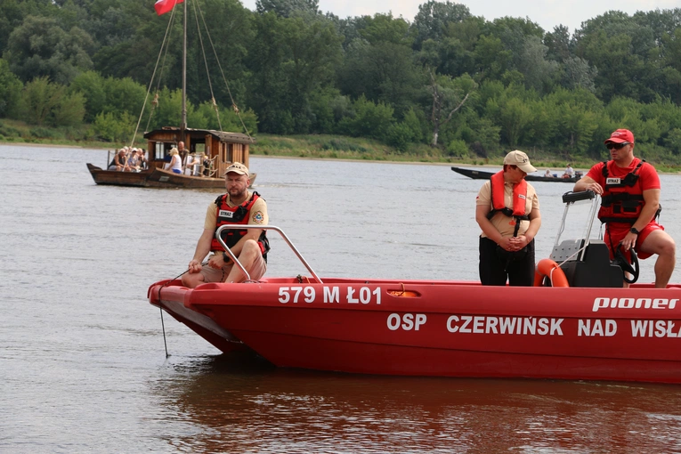 Czerwińsk n. Wisłą. Różaniec na Wiśle