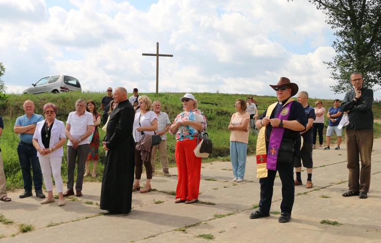 Czerwińsk n. Wisłą. Różaniec na Wiśle