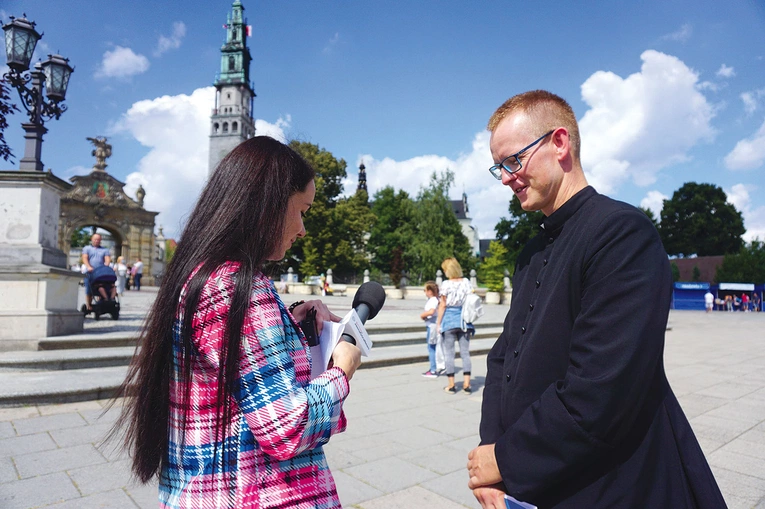 Ks. Adam Jasiurkowski jest kierownikiem GPP razem z ks. Tomaszem Wieczorkiem. Program i wszystkie ważne informacje można znaleźć na stronie: gliwicka.com.