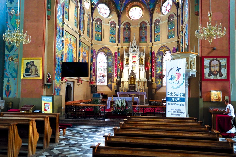 Kult Matki Bożej Bolesnej rozpoczął się w 1610 roku wraz z pojawieniem się cudownego obrazu.