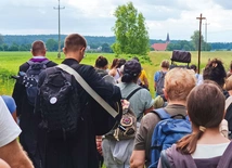 Niezależnie  od wybranego szlaku wędrówka pozostaje niezmiennie czasem próby, modlitwy i spotkania  – z Bogiem, drugim człowiekiem i samym sobą.