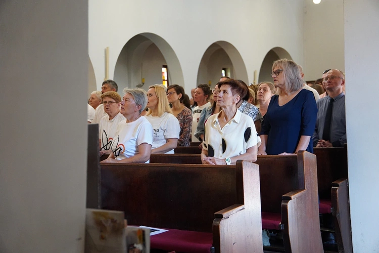 O. John Bashobora w parafii pw. Świętej Rodziny we Wrocławiu