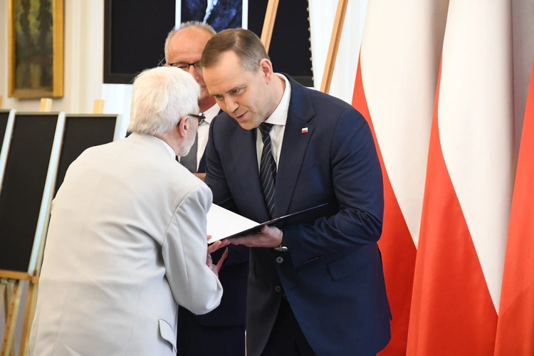 Rodziny zidentyfikowanych bohaterów