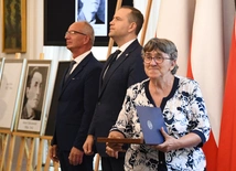 Rodziny zidentyfikowanych bohaterów
