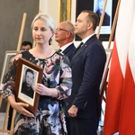 Rodziny zidentyfikowanych bohaterów