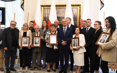 Wręczenie not identyfikacyjnych 2025