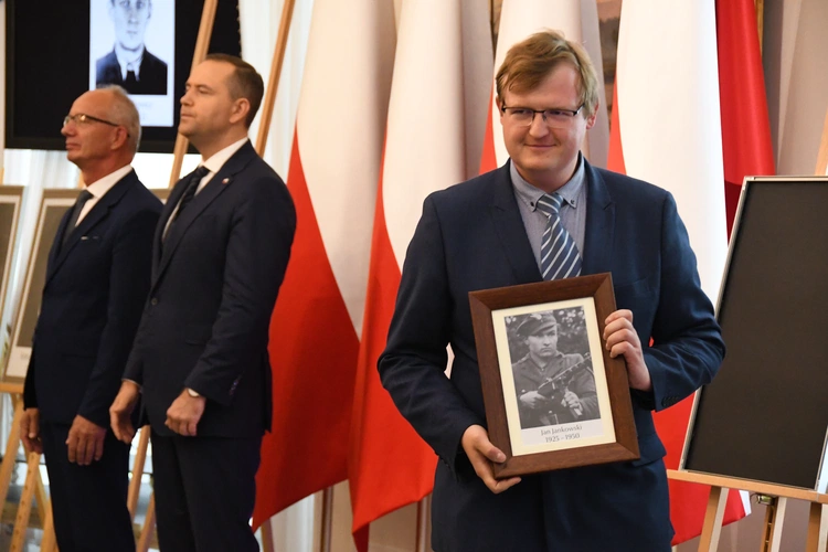 Wręczenie not identyfikacyjnych 2025