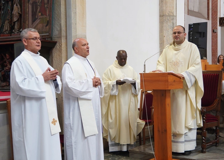 Msza św. z udziałem o. Johna Bashobory w kościele pw. NMP Na Piasku we Wrocławiu