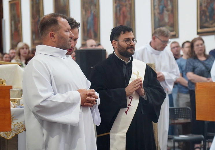 Msza św. z udziałem o. Johna Bashobory w kościele pw. NMP Na Piasku we Wrocławiu