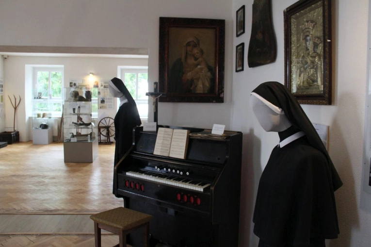Bílá Voda. Miejsce i muzeum internowanych sióstr zakonnych