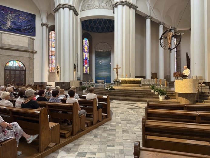 Jubileusz babć, dziadków i osób starszych w katedrze