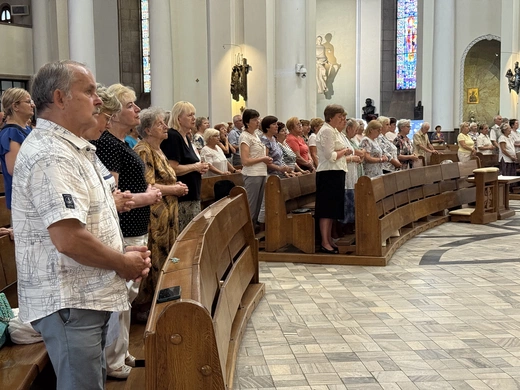 Jubileusz babć, dziadków i osób starszych w katedrze