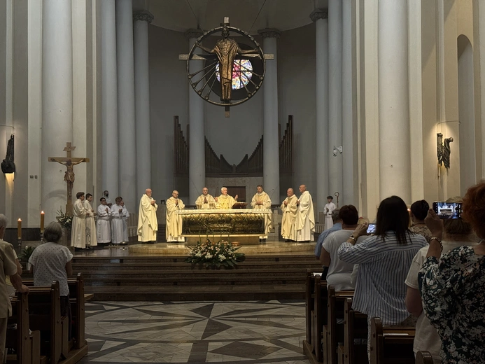 Jubileusz babć, dziadków i osób starszych w katedrze
