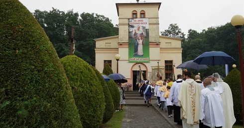Milicz. Św. Anna uczy ufności