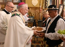 Odrowąż. Radośni pielgrzymi nadziei