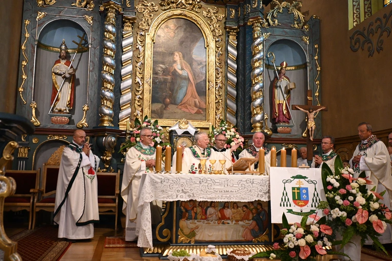 200-lecie parafii w Odrowążu