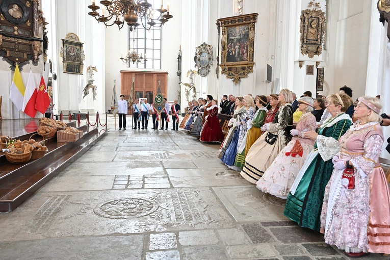 30. Święto Chleba w Gdańsku - Msza św. w bazylice Mariackiej
