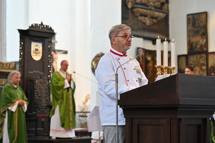 30. Święto Chleba w Gdańsku - Msza św. w bazylice Mariackiej