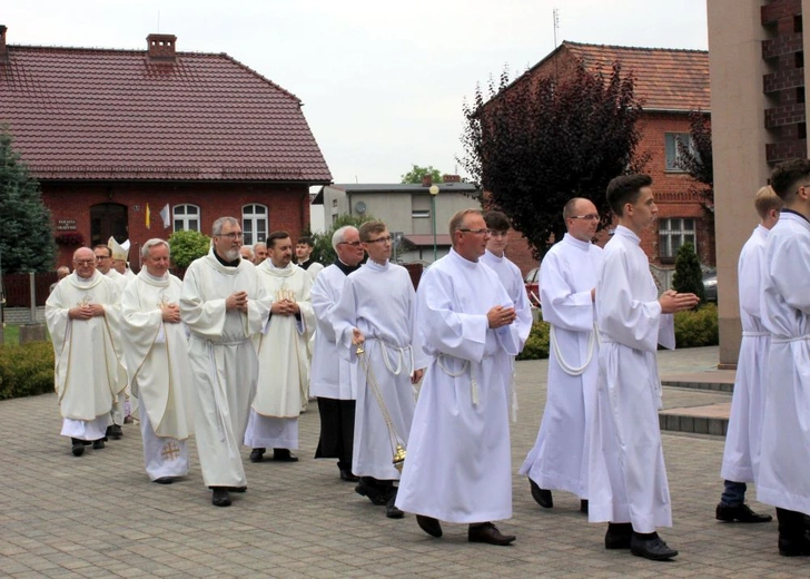 100-lecie parafii w Olszynie 