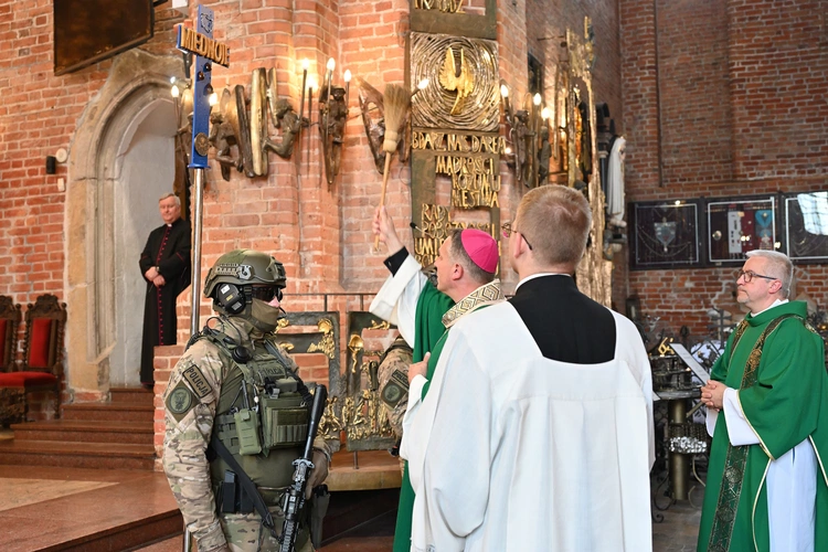 Swięto Policji w bazylice św. Brygidy