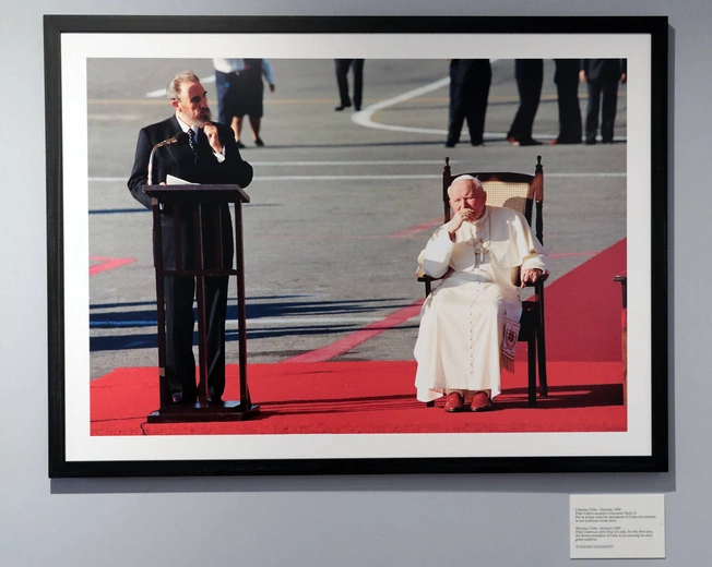 Włosi oddają hołd pamięci Jana Pawła II - niezwykła wystawa w Rzymie