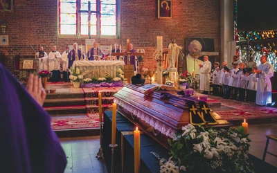 Ks. Piotr zmarł 18 lipca, w 34. roku kapłaństwa.