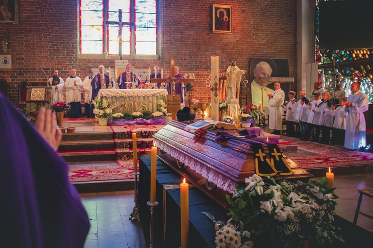 Ks. Piotr zmarł 18 lipca, w 34. roku kapłaństwa.