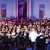 Zwieńczeniem jest uroczysty koncert uwielbienia z udziałem chóru uczestników oraz zaproszonych muzyków zielonogórskiej i gorzowskiej filharmonii. Link do zapisów: profil FB – Zielonogórskie warsztaty liturgiczno-muzyczne.