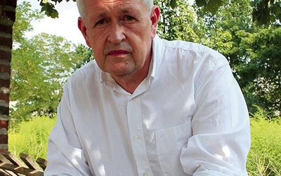 Ceazary Zych, prezes fundacji Canor, jest pomysłodawcą, autorem programu i dyrektorem muzycznego przedsięwzięcia. 