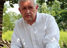 Ceazary Zych, prezes fundacji Canor, jest pomysłodawcą, autorem programu i dyrektorem muzycznego przedsięwzięcia. 