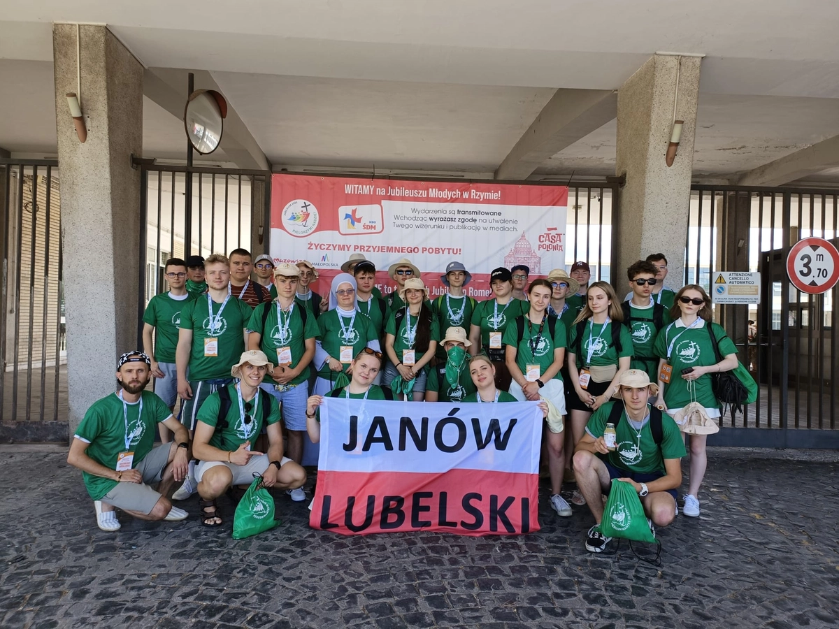Młodzi z Diecezji Sandomierskiej na Jubileuszowym Spotkaniu w Rzymie